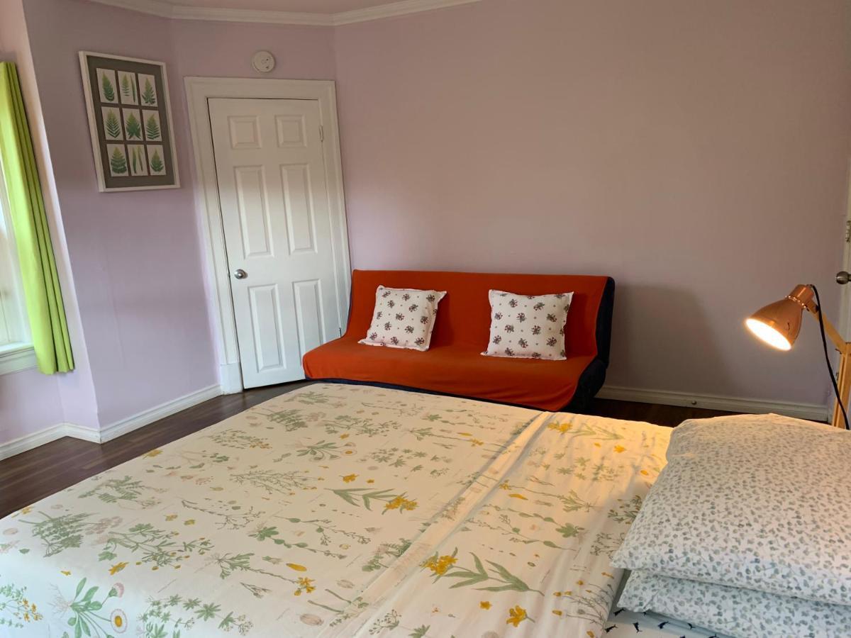 Hansen Guest house Winnipeg
